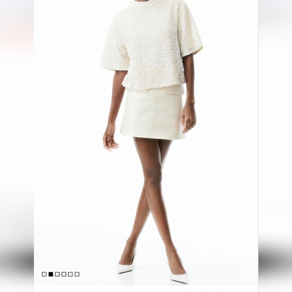 H & M NWTs Sequined Top - Picture 2 of 7